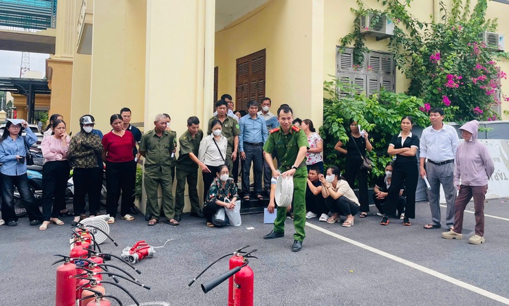 Phúc Thọ tập huấn nghiệp vụ phòng cháy, chữa cháy và cứu nạn, cứu hộ (Lớp 1) năm 2026- Ảnh 7.