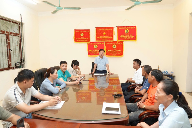 Thẩm định thực tế các phương án vay vốn quỹ hỗ trợ nông dân tại xã Thanh Oai- Ảnh 1.