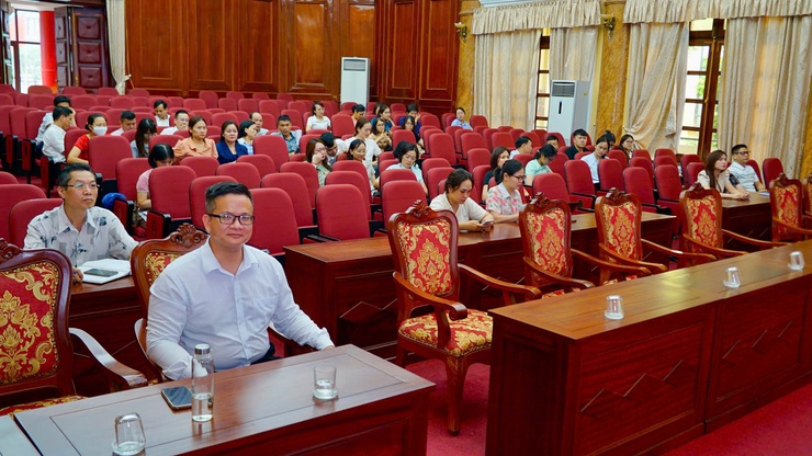Phường Từ Liêm tổ chức Hội nghị tập huấn đào tạo kỹ năng số cho cán bộ, công chức, viên chức và người lao động- Ảnh 1.