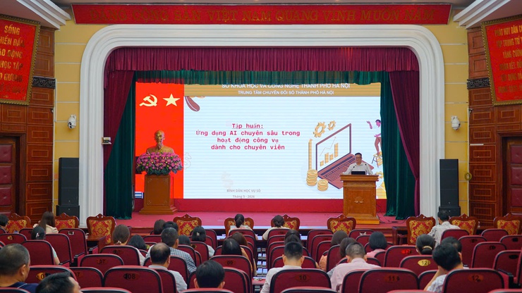 Phường Từ Liêm tổ chức Hội nghị tập huấn đào tạo kỹ năng số cho cán bộ, công chức, viên chức và người lao động- Ảnh 3.