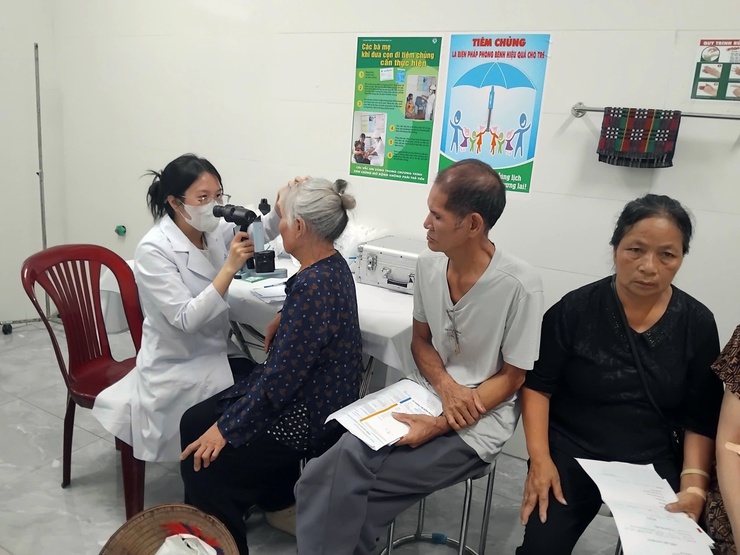 Trạm Y tế phường Chương Mỹ tổ chức tư vấn, khám sức khỏe cho người cao tuổi năm 2026- Ảnh 1.