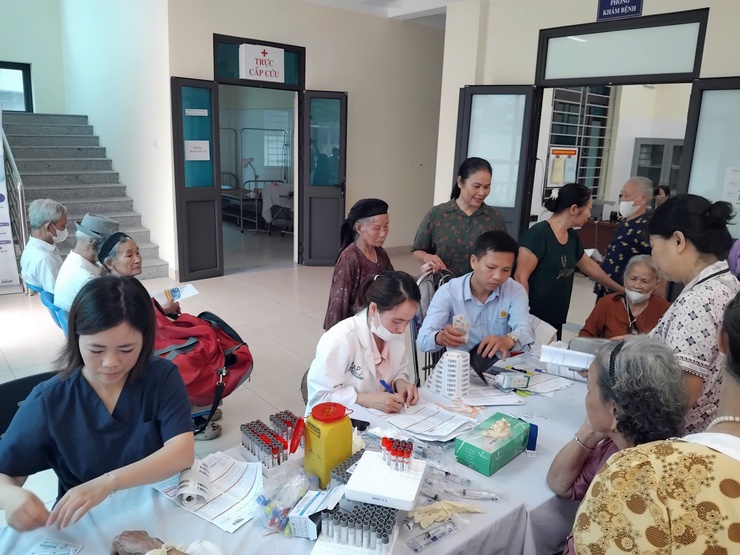 Trạm Y tế phường Chương Mỹ tổ chức tư vấn, khám sức khỏe cho người cao tuổi năm 2026- Ảnh 5.