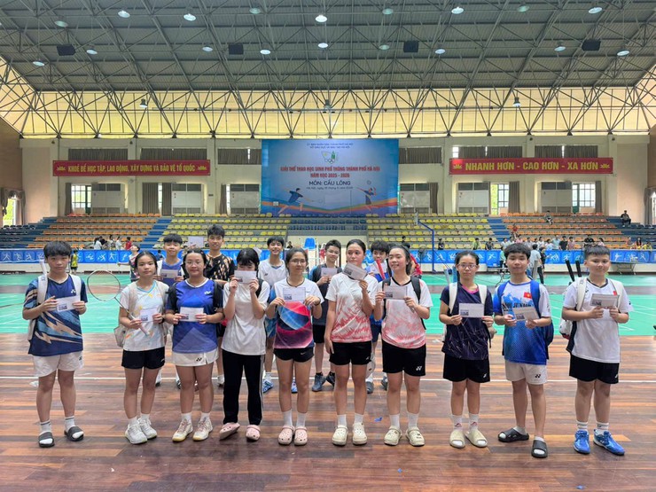 Đội tuyển thể thao phường Long Biên tham dự thi đấu Giải thể thao học sinh phổ thông thành phố Hà Nội năm học 2025 – 2026- Ảnh 5.