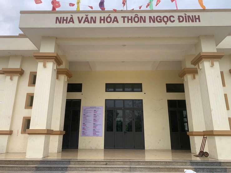 DÂN HÒA HOÀN THÀNH GẮN BIỂN QUY TẮC ỨNG XỬ TẠI 34 NHÀ VĂN HÓA - Ảnh 1.