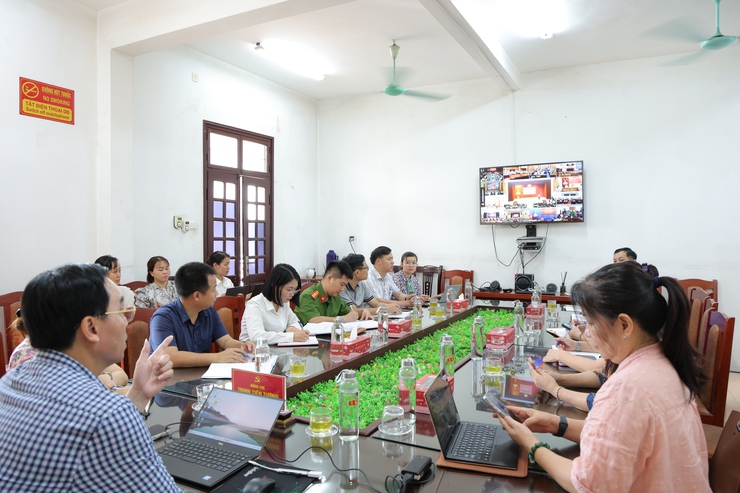 Đội ngũ cán bộ xã Phú Nghĩa tham gia Lớp bồi dưỡng nâng cao năng lực, xử lý tình huống thực tiễn - Ảnh 4.