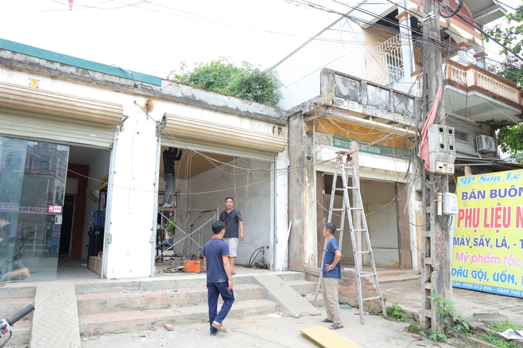 Người dân xã Phú Nghĩa thể hiện tinh thần khẩn trương, trách nhiệm trong công tác giải phóng mặt bằng Dự án cải tạo, nâng cấp Quốc lộ 6 đoạn Ba La – Xuân Mai- Ảnh 3.