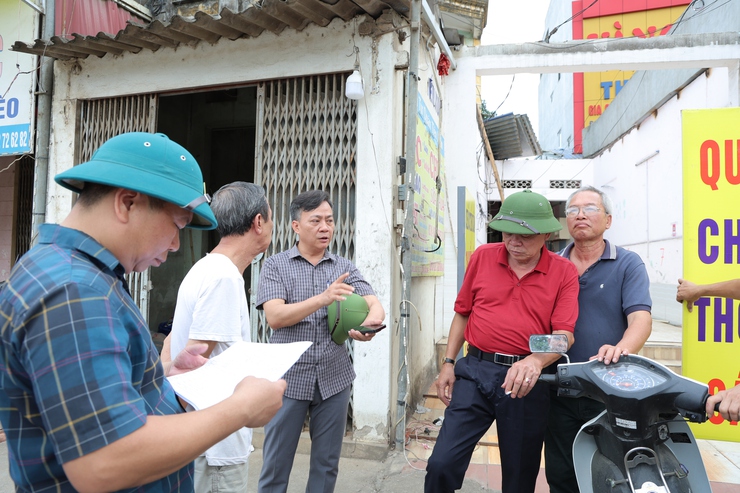 Người dân xã Phú Nghĩa thể hiện tinh thần khẩn trương, trách nhiệm trong công tác giải phóng mặt bằng Dự án cải tạo, nâng cấp Quốc lộ 6 đoạn Ba La – Xuân Mai- Ảnh 16.