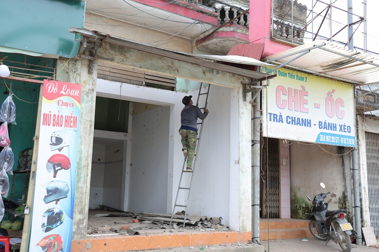 Người dân xã Phú Nghĩa thể hiện tinh thần khẩn trương, trách nhiệm trong công tác giải phóng mặt bằng Dự án cải tạo, nâng cấp Quốc lộ 6 đoạn Ba La – Xuân Mai- Ảnh 5.