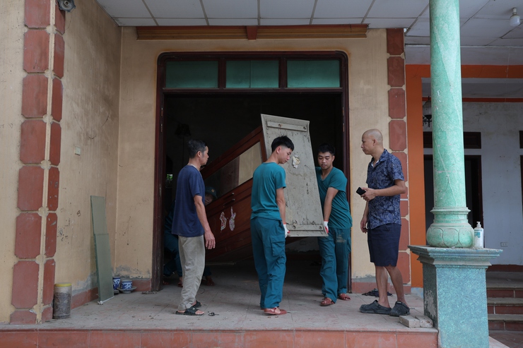 Người dân xã Phú Nghĩa thể hiện tinh thần khẩn trương, trách nhiệm trong công tác giải phóng mặt bằng Dự án cải tạo, nâng cấp Quốc lộ 6 đoạn Ba La – Xuân Mai- Ảnh 10.