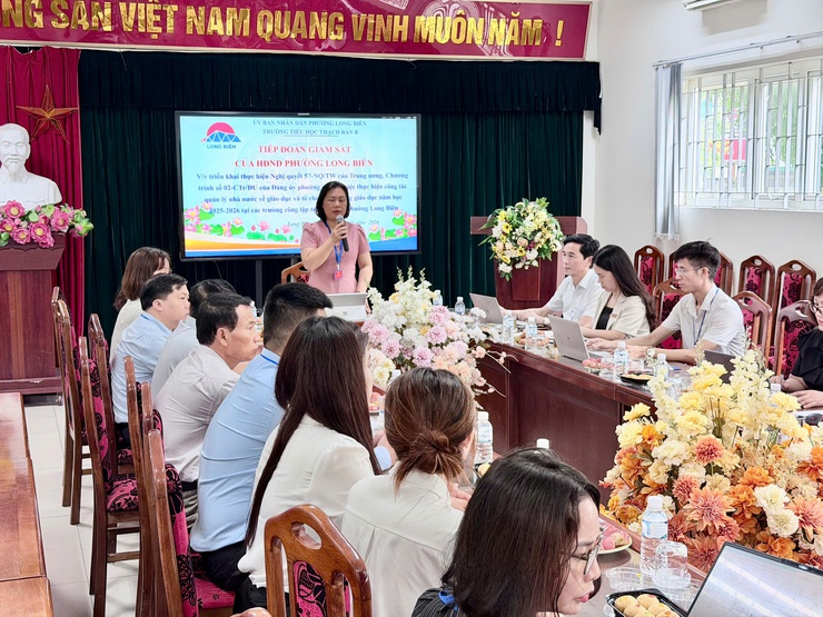 Hội đồng nhân dân phường Long Biên giám sát công tác giáo dục tại Trường mầm non Hoa Mai- Ảnh 1.