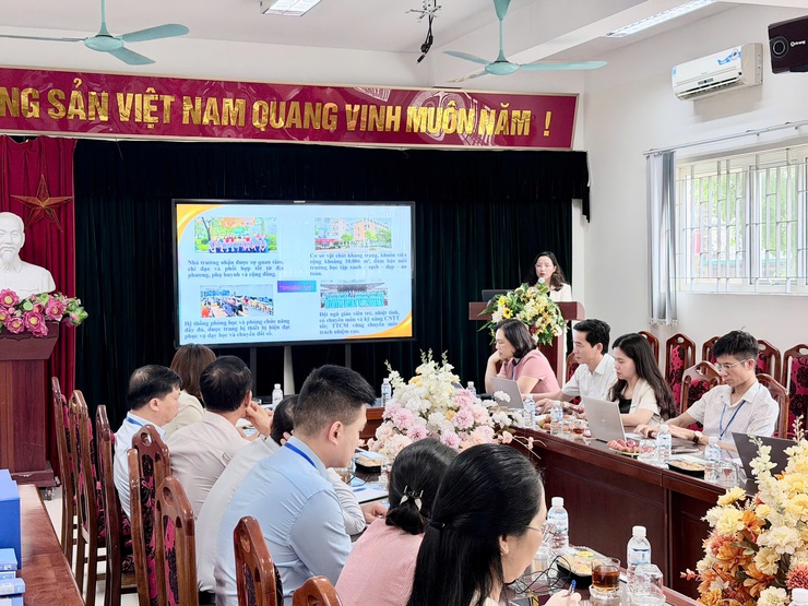 Hội đồng nhân dân phường Long Biên giám sát công tác giáo dục tại Trường mầm non Hoa Mai- Ảnh 2.