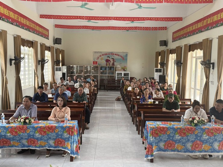 HTX DVNN thôn Miêng Thượng phát huy vai trò hỗ trợ sản xuất nông nghiệp tại địa phương- Ảnh 1.