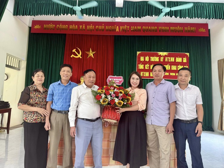 HTX DVNN thôn Miêng Thượng phát huy vai trò hỗ trợ sản xuất nông nghiệp tại địa phương- Ảnh 3.