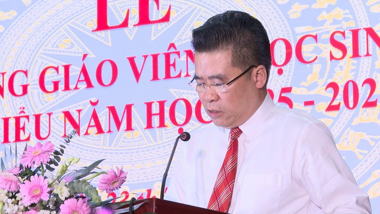Xã Hát Môn tuyên dương 26 nhà giáo và 156 học sinh giỏi tiêu biểu- Ảnh 1.