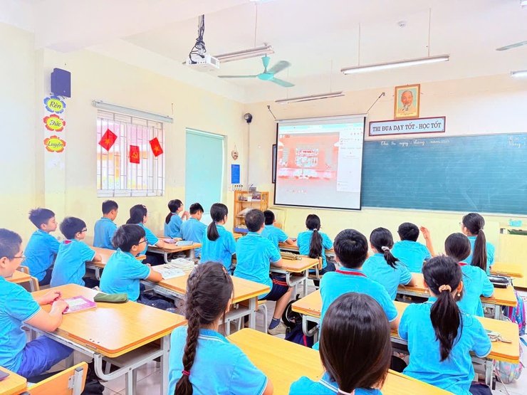 PHƯỜNG BỒ ĐỀ TẬP HUẤN CHUYÊN ĐỀ: "Ở NHÀ AN TOÀN - KHÔNG TAI NẠN THƯƠNG TÍCH - ĐÓN MÙA HÈ BỔ ÍCH" CHO GẦN 30 NGHÌN HỌC SINH TẠI CÁC ĐIỂM TRƯỜNG.- Ảnh 5.