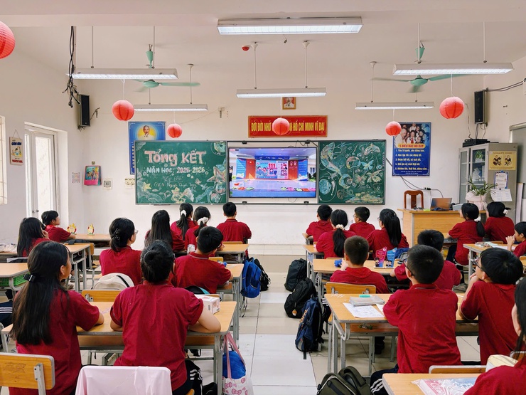 PHƯỜNG BỒ ĐỀ TẬP HUẤN CHUYÊN ĐỀ: "Ở NHÀ AN TOÀN - KHÔNG TAI NẠN THƯƠNG TÍCH - ĐÓN MÙA HÈ BỔ ÍCH" CHO GẦN 30 NGHÌN HỌC SINH TẠI CÁC ĐIỂM TRƯỜNG.- Ảnh 1.