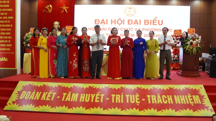 Đại hội Hội Cựu giáo chức xã Phượng Dực lần thứ I, nhiệm kỳ 2026-2031 thành công tốt đẹp- Ảnh 6.