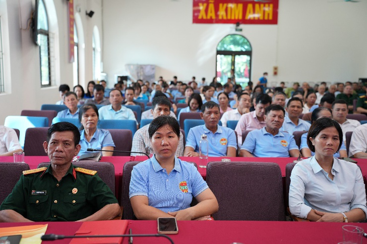 UBMTTQ VÀ CÁC TỔ. CHỨC CHÍNH TRỊ XÃ HỘI XÃ KIM ANH QUÁN TRIỆT CÁC NGHỊ QUYẾT CỦA ĐẢNG- Ảnh 4. UBMTTQ VÀ CÁC TỔ. CHỨC CHÍNH TRỊ XÃ HỘI XÃ KIM ANH QUÁN TRIỆT CÁC NGHỊ QUYẾT CỦA ĐẢNG- Ảnh 4.