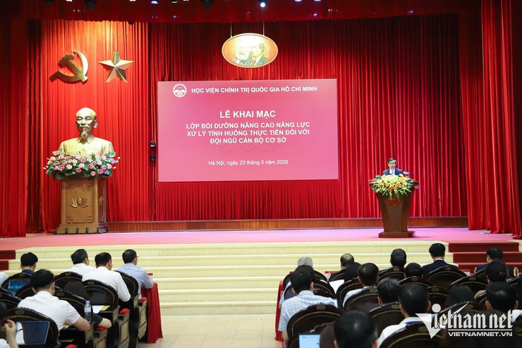 Đội ngũ cán bộ xã Phú Nghĩa tham gia Lớp bồi dưỡng nâng cao năng lực, xử lý tình huống thực tiễn - Ảnh 1.