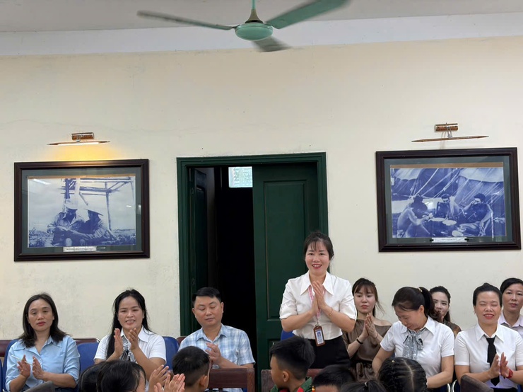 HÀNH TRÌNH VỀ ĐỊA CHỈ ĐỎ TẠI KHU DI TÍCH CÁCH MẠNG TRUNG GIÃ.- Ảnh 1.
