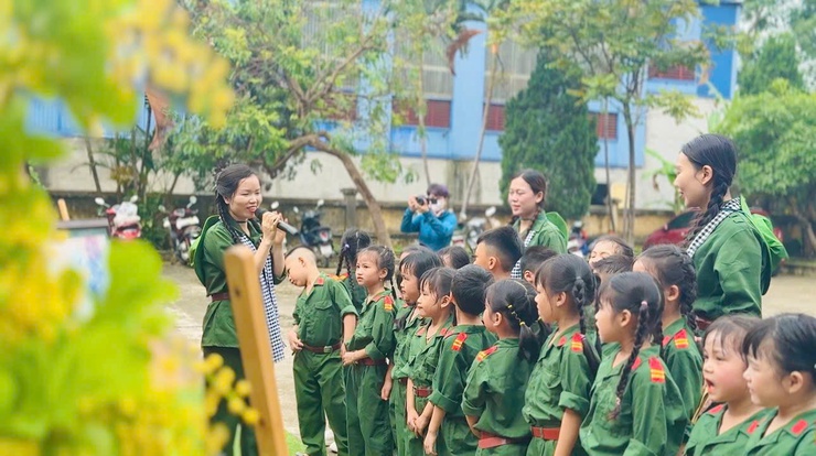 HÀNH TRÌNH VỀ ĐỊA CHỈ ĐỎ TẠI KHU DI TÍCH CÁCH MẠNG TRUNG GIÃ.- Ảnh 5.