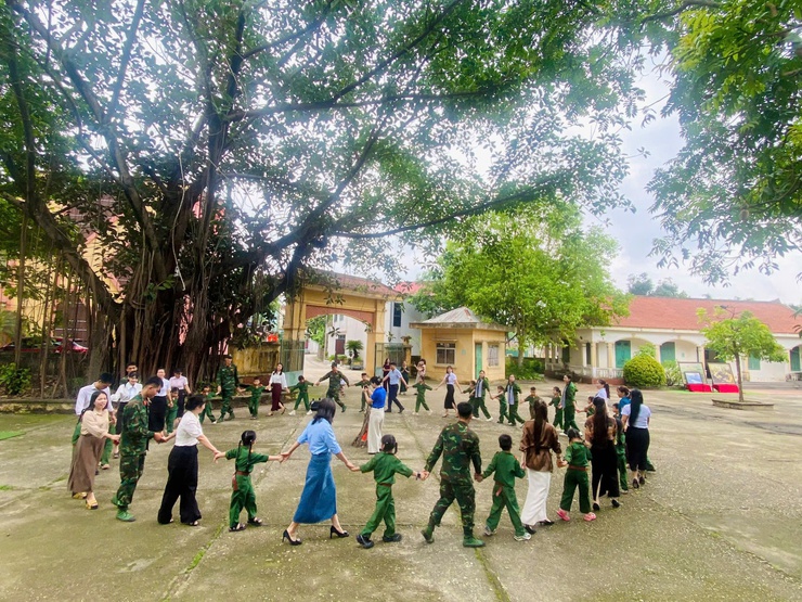 HÀNH TRÌNH VỀ ĐỊA CHỈ ĐỎ TẠI KHU DI TÍCH CÁCH MẠNG TRUNG GIÃ.- Ảnh 15.