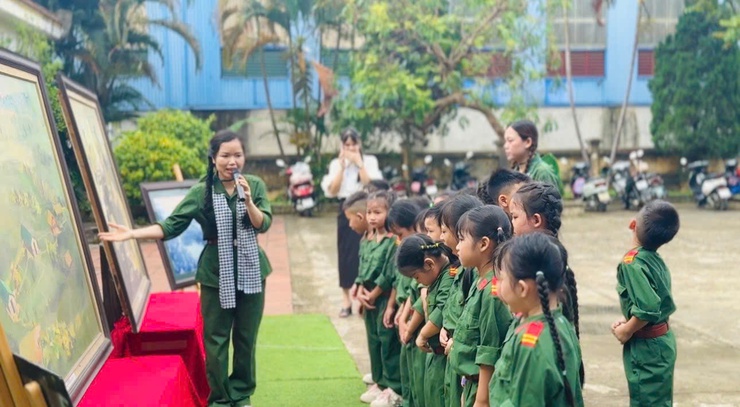 HÀNH TRÌNH VỀ ĐỊA CHỈ ĐỎ TẠI KHU DI TÍCH CÁCH MẠNG TRUNG GIÃ.- Ảnh 4.