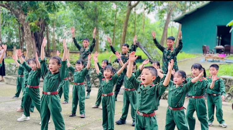 HÀNH TRÌNH VỀ ĐỊA CHỈ ĐỎ TẠI KHU DI TÍCH CÁCH MẠNG TRUNG GIÃ.- Ảnh 11.