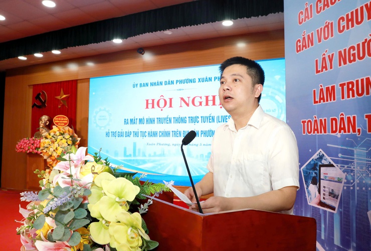Phường Xuân Phương ra mắt mô hình truyền thông trực tuyến hỗ trợ giải đáp thủ tục hành chính- Ảnh 3.