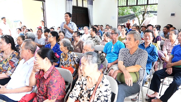 Hội nghị lấy ý kiến nhân dân về phương án bồi thường, hỗ trợ giải phóng mặt bằng đợt 1 thực hiện Dự án đầu tư xây dựng Khu đô thị thể thao Olympic trên địa bàn thôn Ước Lễ.- Ảnh 2.