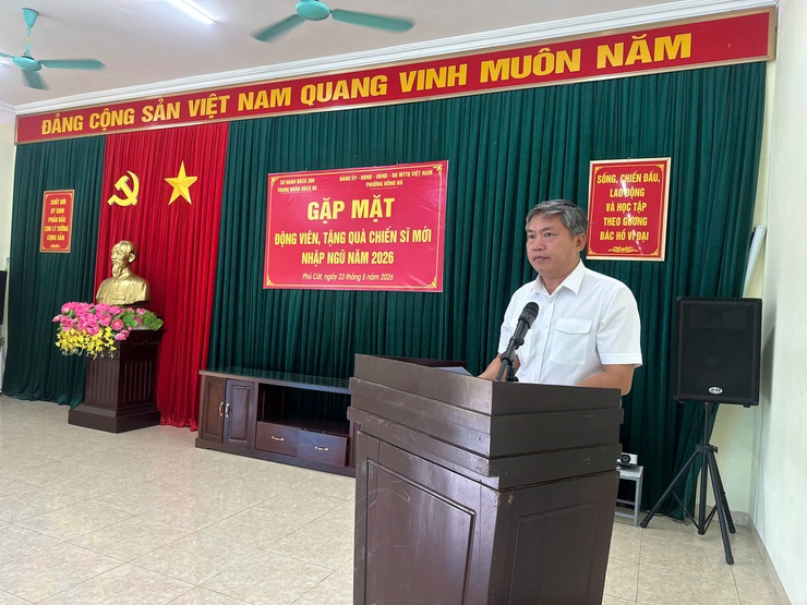 PHƯỜNG HỒNG HÀ TỔ CHỨC GẶP MẶT, ĐỘNG VIÊN VÀ TẶNG QUÀ CHIẾN SĨ MỚI NHẬP NGŨ NĂM 2026- Ảnh 3.