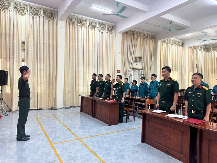 Ban Chỉ huy quân sự xã Phú Nghĩa tổ chức giao ban tháng 5, triển khai nhiệm vụ tháng 6- Ảnh 1.