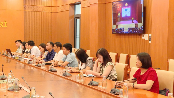 ĐỘI NGŨ CÁN BỘ XÃ THANH TRÌ THAM GIA BỒI DƯỠNG NÂNG CAO NĂNG LỰC QUẢN TRỊ, XỬ LÝ TÌNH HUỐNG THỰC TIỄN- Ảnh 3.