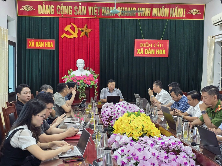  XÃ DÂN HOÀ THAM DỰ HỘI NGHỊ TẬP HUẤN TRỰC TUYẾN BỒI DƯỠNG NÂNG CAO NĂNG LỰC, XỬ LÝ TÌNH HUỐNG THỰC TIỄN ĐỐI VỚI ĐỘI NGŨ CÁN BỘ CƠ SỞ- Ảnh 1.