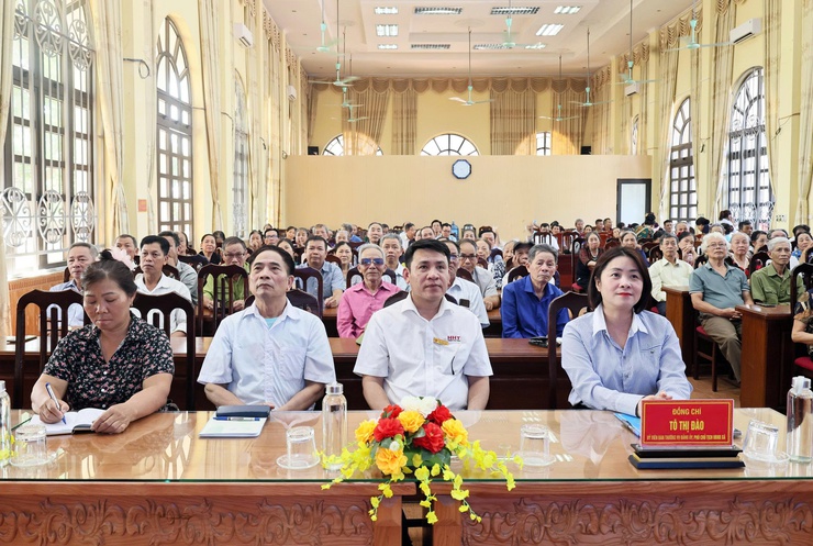 UBND xã Quảng Bị tập huấn kỹ năng số cho Người cao tuổi- Ảnh 2.