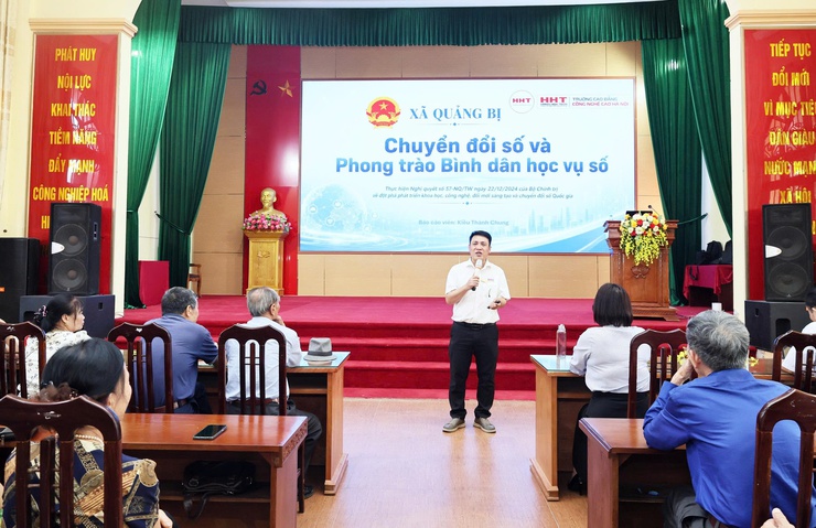 UBND xã Quảng Bị tập huấn kỹ năng số cho Người cao tuổi- Ảnh 6.