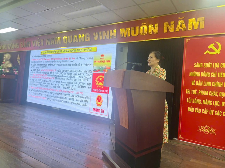 Phường Giảng Võ: Tổ chức tập huấn kiến thức an toàn thực phẩm năm 2026- Ảnh 2.