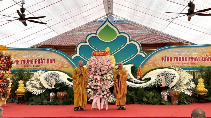 Đại lễ Phật đản PL.2570 tại Chùa Phổ Quang: Cầu quốc thái dân an, thắt chặt khối đại đoàn kết toàn dân tộc- Ảnh 6.