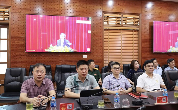ĐẢNG ỦY XÃ QUỐC OAI THAM GIA LỚP BỒI DƯỠNG NÂNG CAO NĂNG LỰC XỬ LÝ TÌNH HUỐNG THỰC TIỄN CHO CÁN BỘ CƠ SỞ- Ảnh 4.