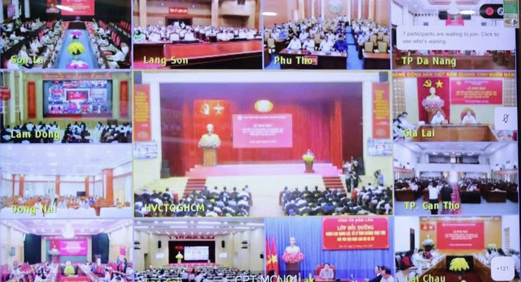 ĐẢNG ỦY XÃ QUỐC OAI THAM GIA LỚP BỒI DƯỠNG NÂNG CAO NĂNG LỰC XỬ LÝ TÌNH HUỐNG THỰC TIỄN CHO CÁN BỘ CƠ SỞ- Ảnh 1.