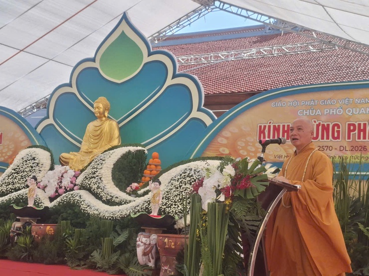 Đại lễ Phật đản PL.2570 tại Chùa Phổ Quang: Cầu quốc thái dân an, thắt chặt khối đại đoàn kết toàn dân tộc- Ảnh 2.
