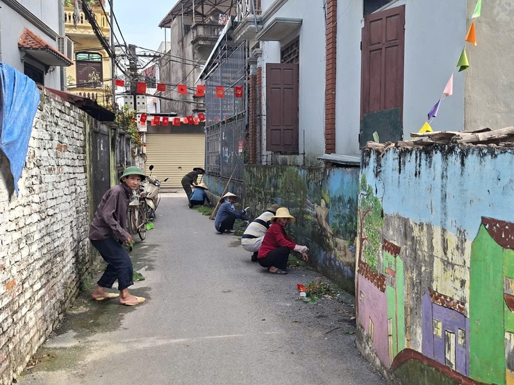 Ra quân chiến dịch vệ sinh môi trường, diệt bọ gậy phòng chống dịch bệnh sốt xuất huyết- Ảnh 3.