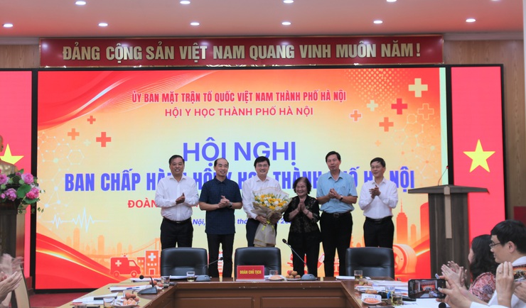 Hội Y học thành phố Hà Nội: Tiên phong phát triển y tế, góp phần chăm sóc và nâng cao sức khỏe nhân dân Thủ đô- Ảnh 1.