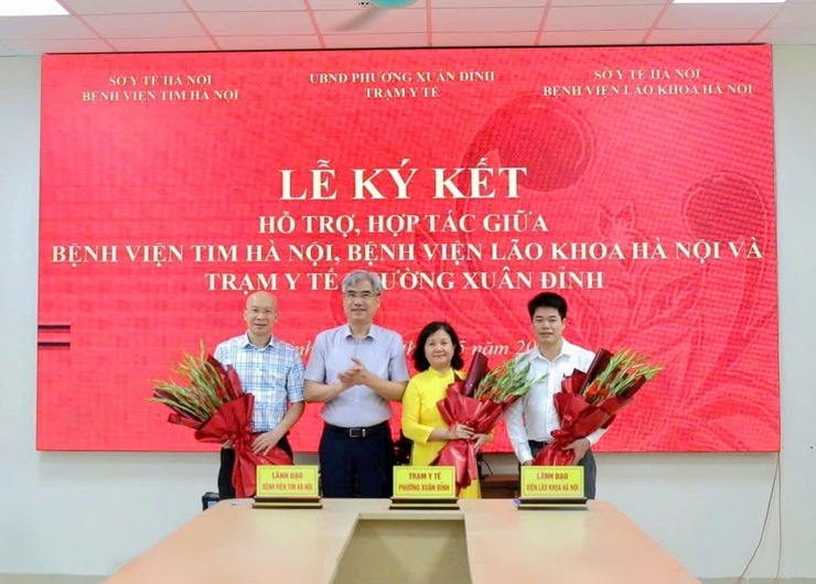 Phường Xuân Đỉnh: tăng cường liên kết y tế cơ sở, nâng cao chất lượng chăm sóc sức khỏe Nhân dân- Ảnh 3.