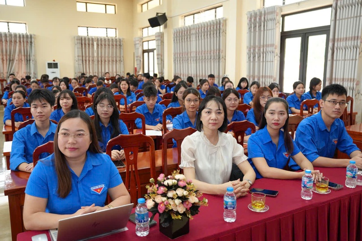 Nâng cao nghiệp vụ công tác đoàn và phong trào thanh niên các xã Thanh Oai, Tam Hưng, Dân Hòa- Ảnh 2.