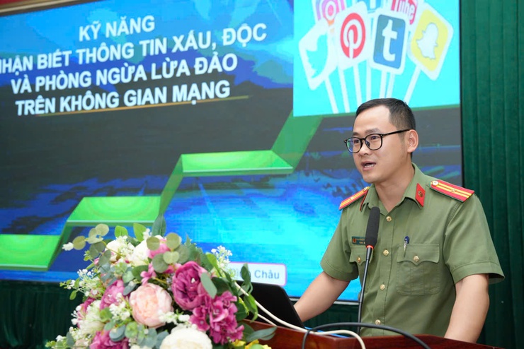 Nâng cao nghiệp vụ công tác đoàn và phong trào thanh niên các xã Thanh Oai, Tam Hưng, Dân Hòa- Ảnh 4.