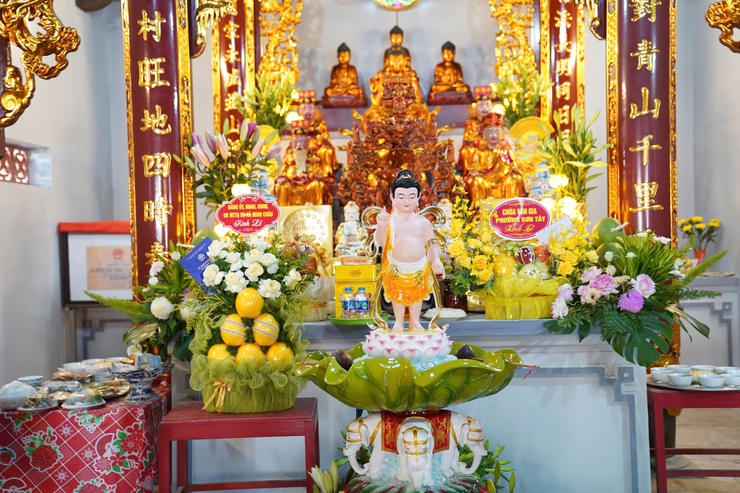Ban đại diện Phật giáo liên xã Ba Vì phối hợp với Tiểu Ban quản lý di tích chùa Xóm Hạ (Chùa Phúc Thủy), xã Minh Châu thành kính tổ chức Đại lễ Phật đản Phật lịch 2570 - Dương lịch 2026- Ảnh 1.