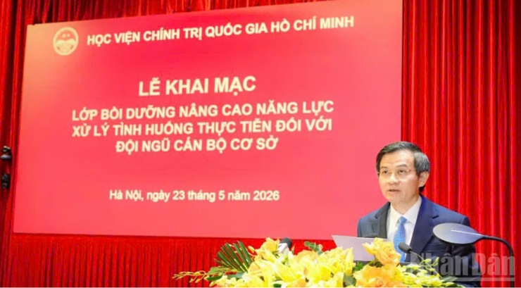 XÃ VĨNH THANH THAM DỰ LỚP BỒI DƯỠNG NÂNG CAO NĂNG LỰC, XỬ LÝ TÌNH HUỐNG THỰC TIỄN ĐỐI VỚI ĐỘI NGŨ CÁN BỘ, CÔNG CHỨC CẤP CƠ SỞ- Ảnh 4.