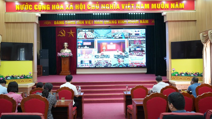 Lãnh đạo, cán bộ chủ chốt xã Dương Hoà tham gia lớp bồi dưỡng nâng cao năng lực, xử lý tình huống thực tiễn đối với với cán bộ cơ sở - Ảnh 1.