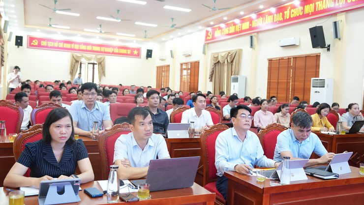 Xã Dương Hoà số hoá công tác quản trị hành chính, nâng cao năng lực thực thi công vụ - Ảnh 1.